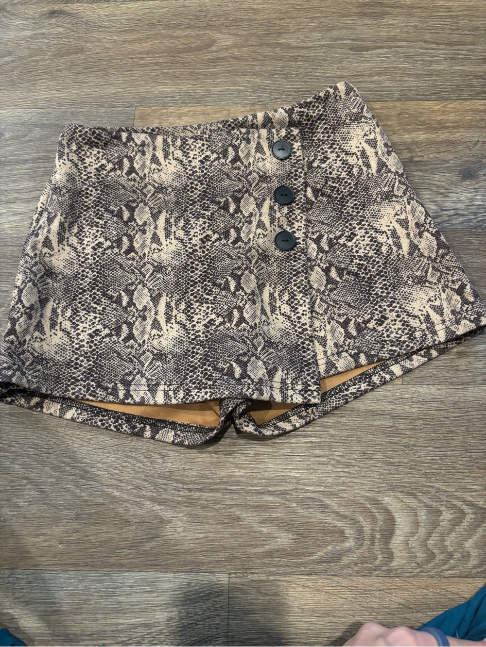 Wild Honey Snakeskin Print Asymmetric Mini Skort Button Front Y2K Womens Small
